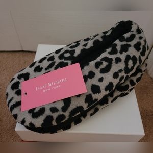 Isaac Mizrahi Slipper Socks M